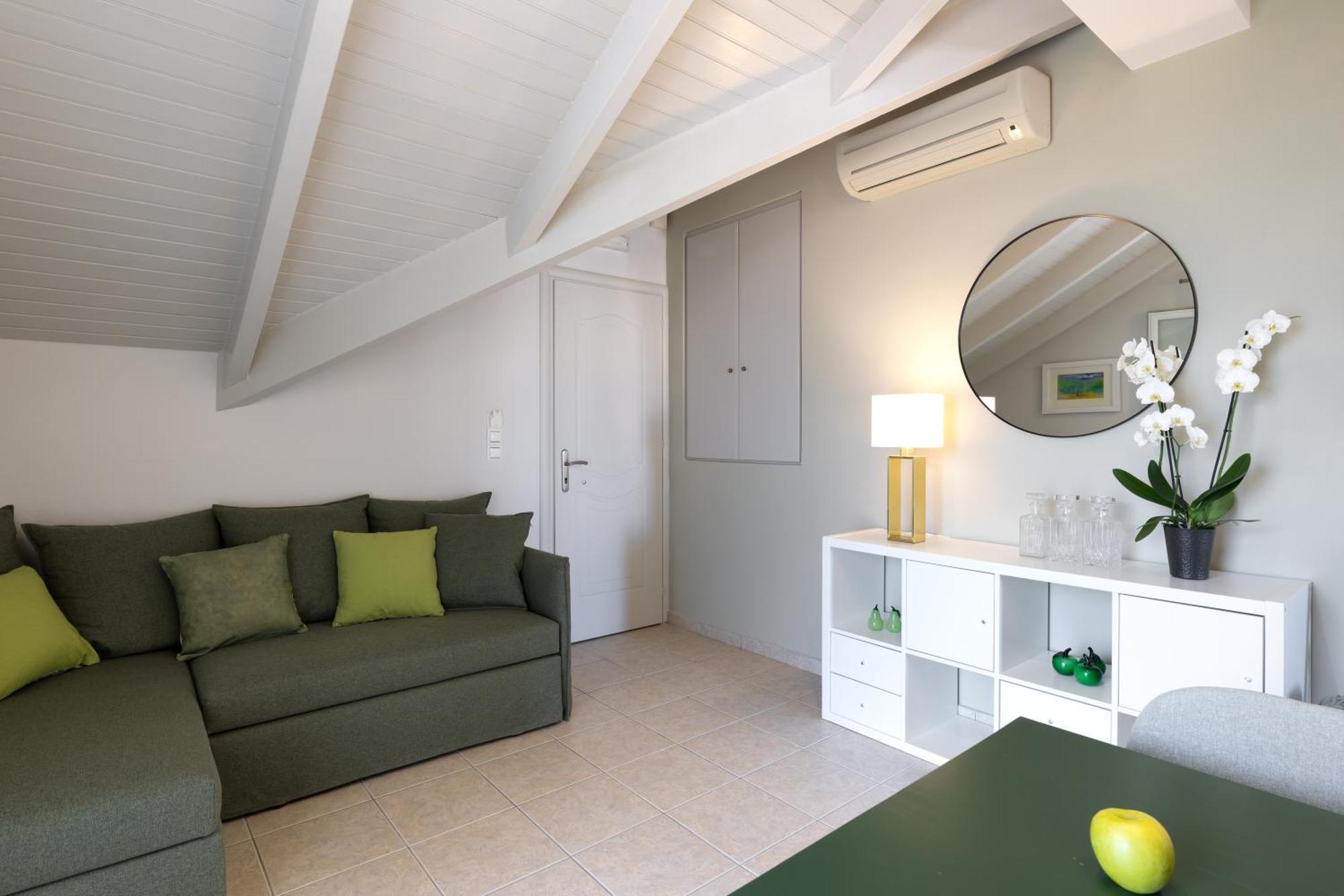 Domus City Apartment Argosztóli Kültér fotó